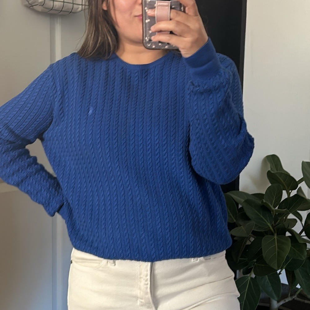 Vintage Ralph Lauren Cable Knit Crew Neck Sweater. M